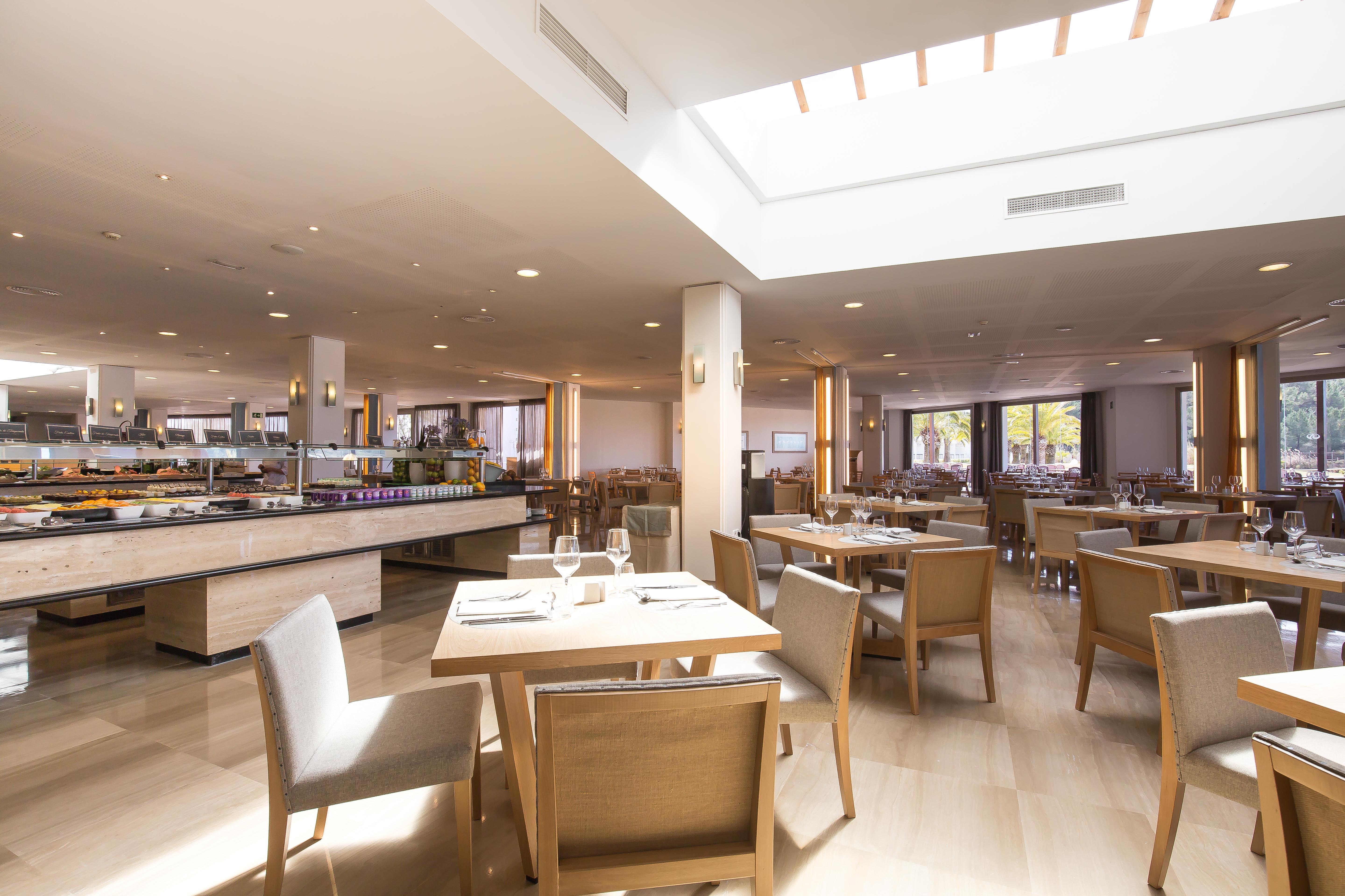 Grand Palladium Palace Ibiza Resort&spa- Hotel 5*