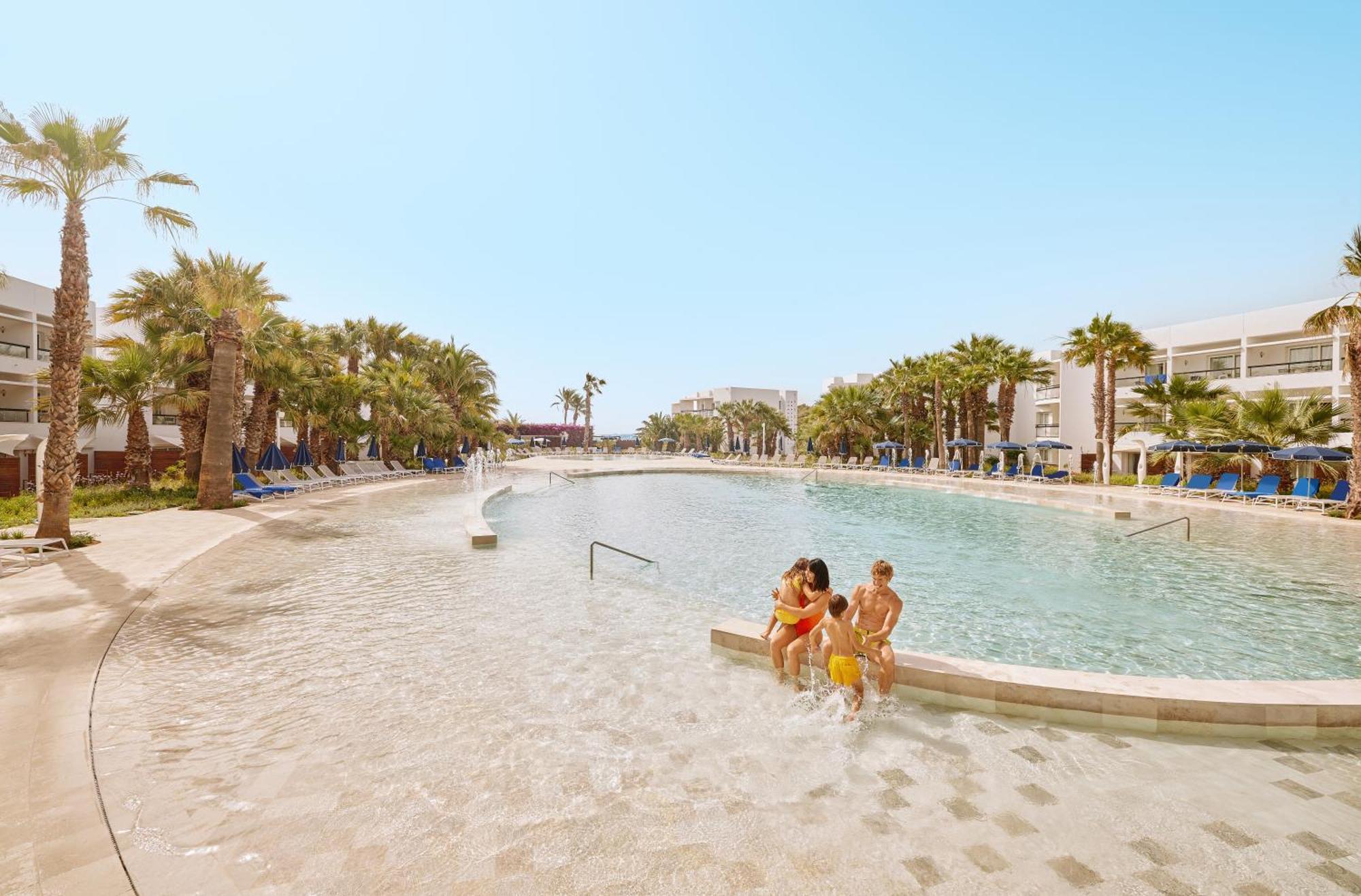 Grand Palladium Palace Ibiza Resort&spa- Playa d'en Bossa