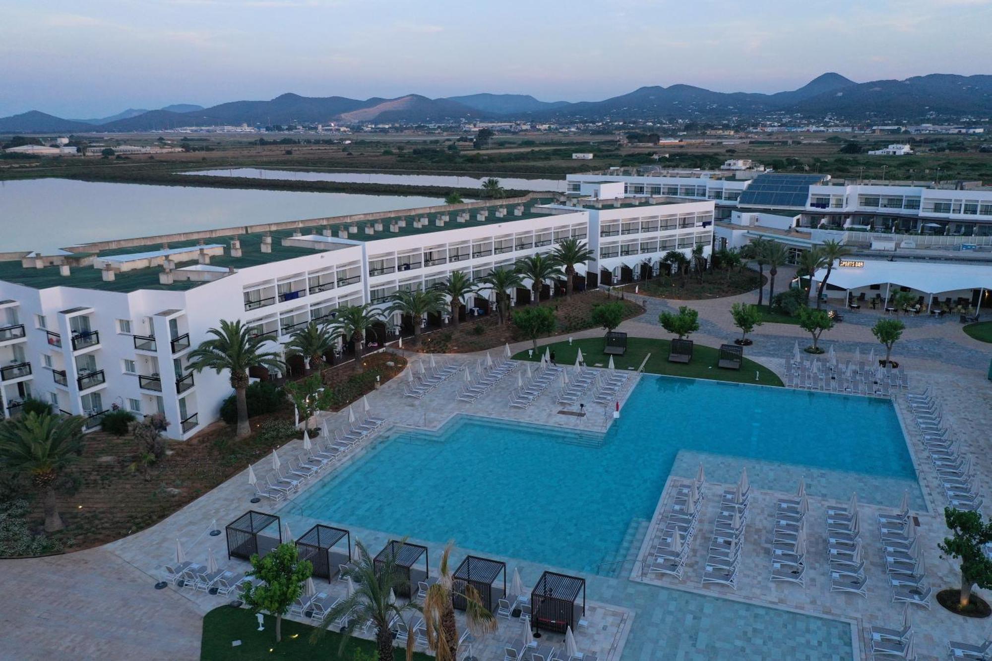Hotel Grand Palladium Palace Ibiza Resort&spa- 5*