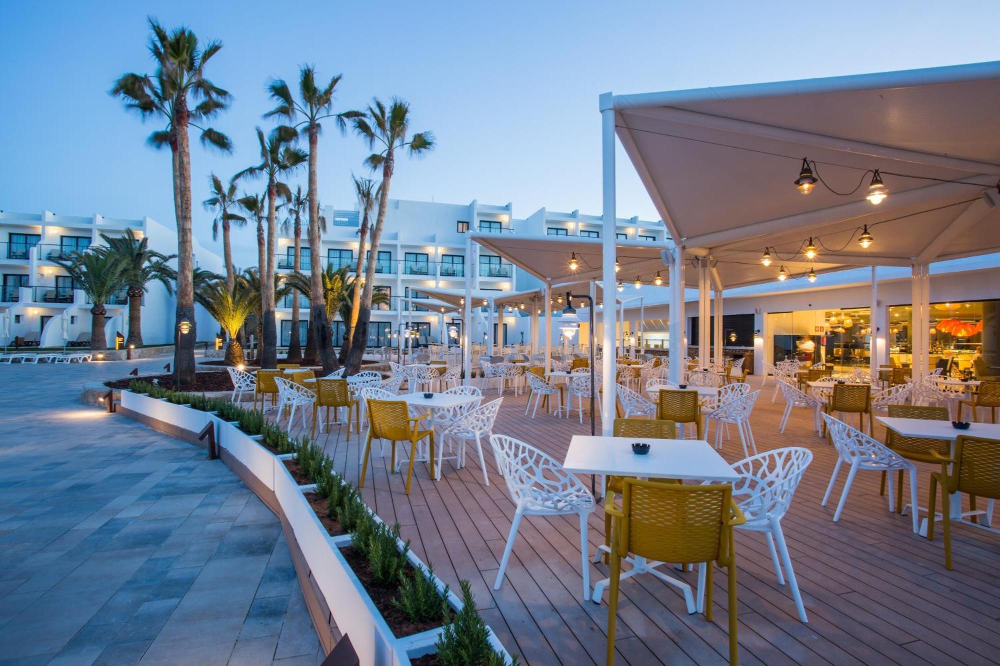 Grand Palladium Palace Ibiza Resort&spa- Hotel 5*